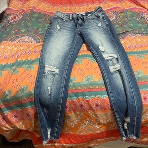 Kancan jeans size 3/25 barley worn
